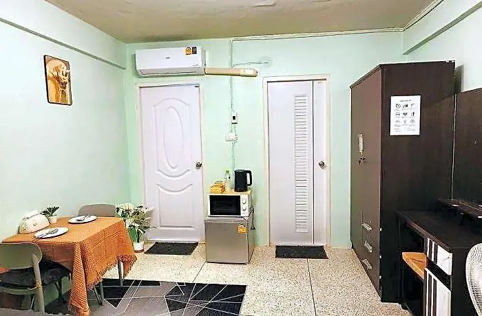 Hotell 803-stp Homely Free Wi-fi And Near Bts Line 3*