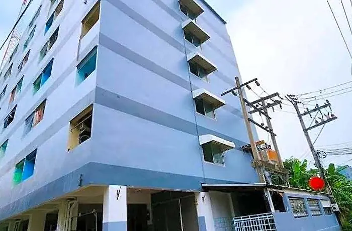 Hotell 803-stp Homely Free Wi-fi And Near Bts Line 3*