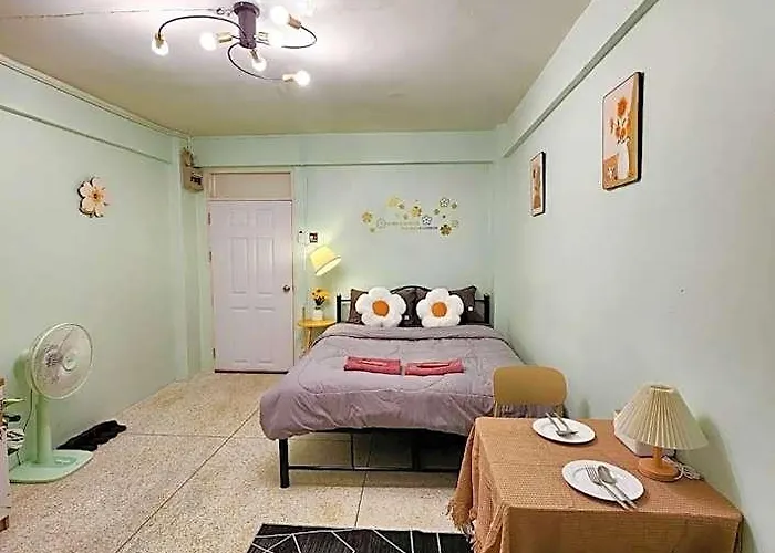 Hotell 803-stp Homely Free Wi-fi And Near Bts Line 3*