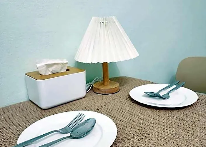 Hotell 803-stp Homely Free Wi-fi And Near Bts Line 3*